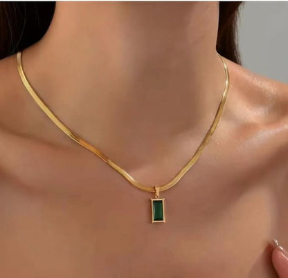 Green Emerald Radiance Anti- Tarnish Necklace